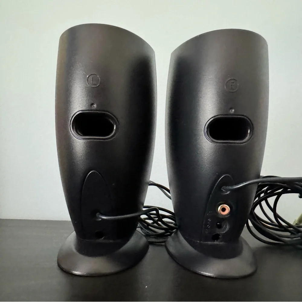 Dell A215 Black Computer Speakers with power adapter. Tested and working.